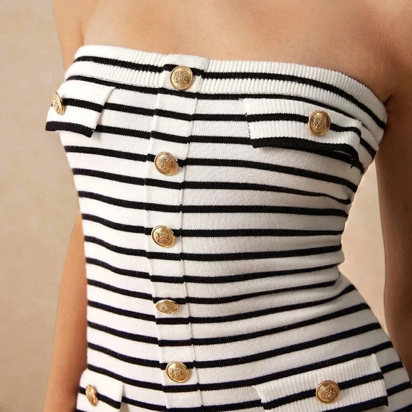 Black and White Casual Women's Fall Sweaters - Picture 2 of 6